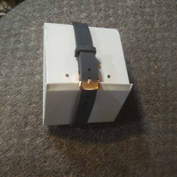 Watch - Picture 2 of 2